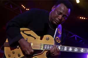 what are the chords to breezin george benson